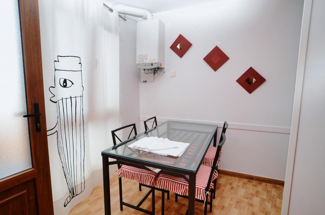 Apartamentos La Caseta Isla Bagian luar foto